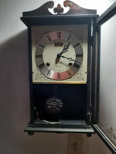 Reloj Antiguo Péndulo Rhythm (Usado)