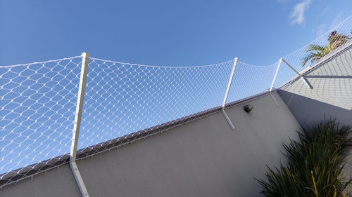 Master Cat Proteção Para Muros E Cercas Hastes 0,60cm + Rede Cor Branco