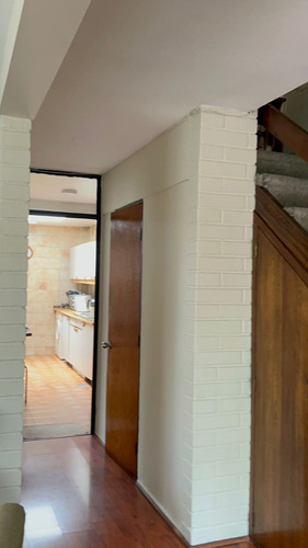 Excelente Casa Ubicada En Plena Av.jose Pedro Alessandri