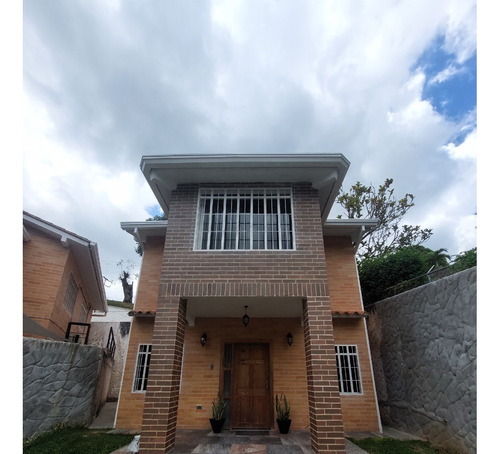 Best House Vende Casa En Lomas De Urquia Urbanización El Pinar Carrizal 