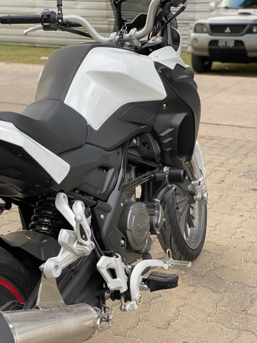 Benelli Trk 251
