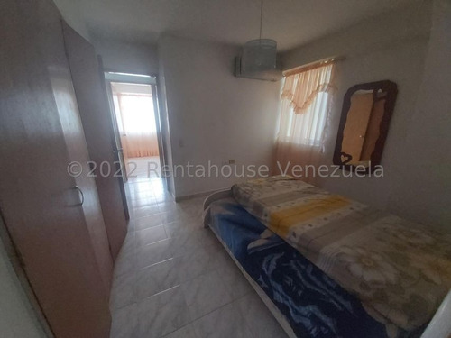 Imagen 12 de 25 de Gustavo Zavala Rentahouse 22-23915