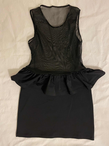 Vestido Corto Negro Con Transparencias