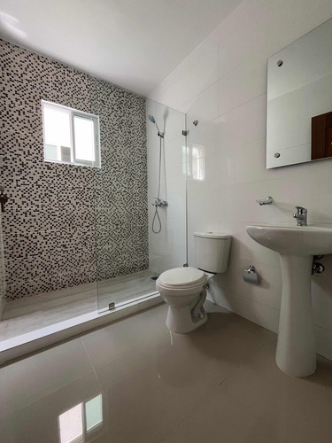 Rento Amplio Y Moderno Apartamento En Los Llanos De Gurabo