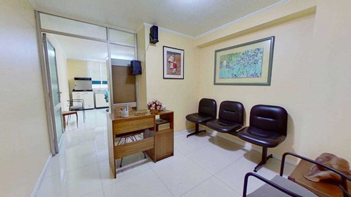 Imagen 1 de 10 de Consulta Médica / Profesional - (metro Lo Vial)