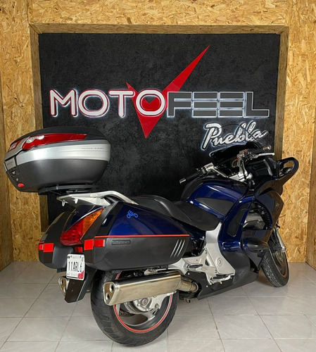 Imagen 5 de 7 de Motofeel Puebla - Honda St1300- @motofeelpue