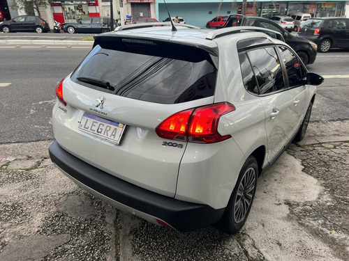 Imagem 4 de 13 de Peugeot 2008 Allure 1.6 Aut. 16v Flex 2018