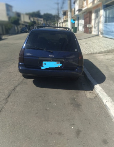 Imagem 3 de 10 de Ford Escort Glx
