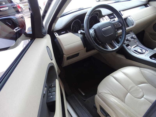 Land Rover Evoque Pure P5d
