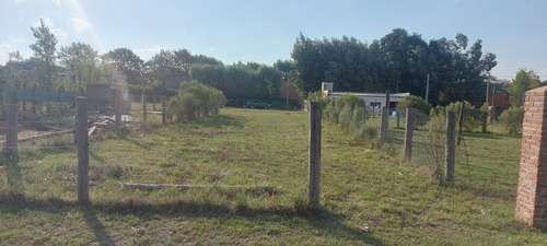 Terreno En Barrio La Escondida Banco Provincia F Alvarez