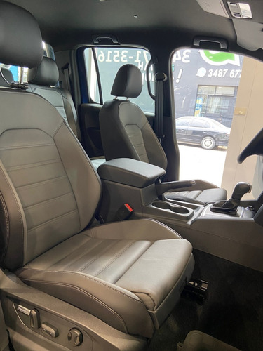 Imagen 16 de 25 de Volkswagen Amarok Highline 3.0l 258cv 4x4 At 2023 Stock Sb
