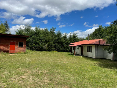 Venta / 2 Parcelas Molco - Una Con Casa / Ambas O Separadas