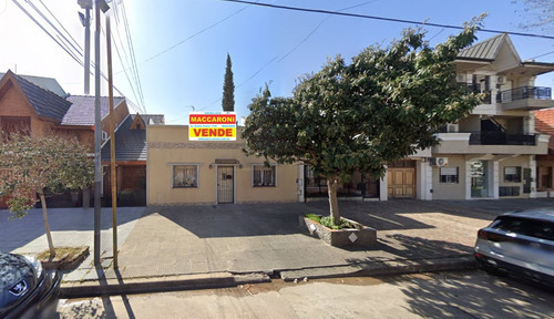 Casa En Venta En Barrio Naón