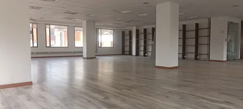 Oficina En Arriendo En Chico Norte. Cod A1105066