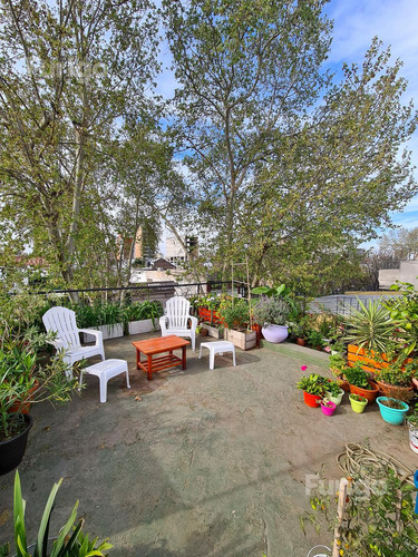 Venta Casa De 3 Dormitorios Con Patio