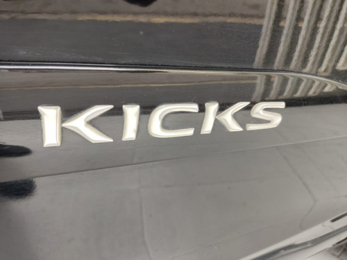 Imagem 5 de 12 de Nissan Kickis S