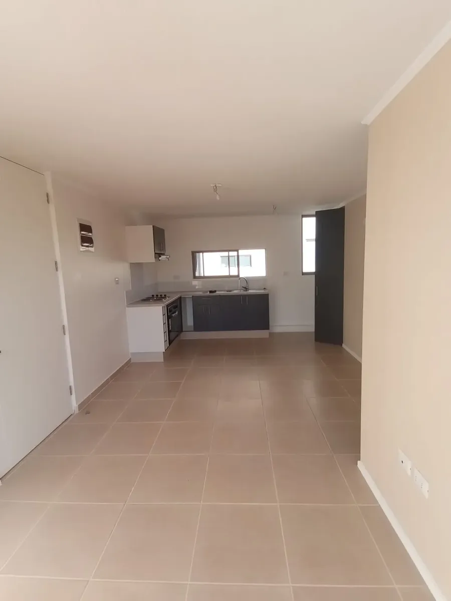 Imagen 3 de 30 de Edificio Los Aromos (1 Est.) Vista Sur Piso 2