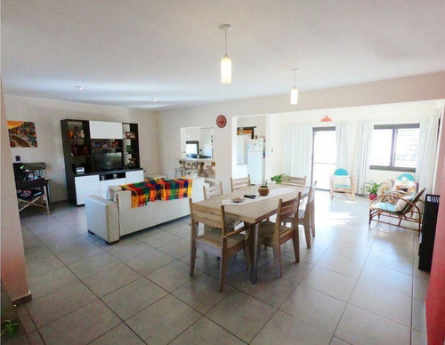 Casa En Venta 3 Dormitorios, 2 Baños, Vista. Estancia Vieja, Villa Carlos Paz.