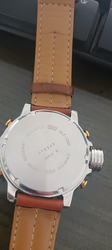 Reloj Casio Protrek Alt 7000 Altimetro Barómetro Termómetro Chocolate Gris Gris (Usado)