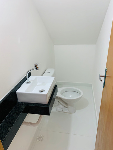 Casa À Venda Na Rua Belgrado, Vila Moinho Velho, São Paulo - Sp - Liv-12409