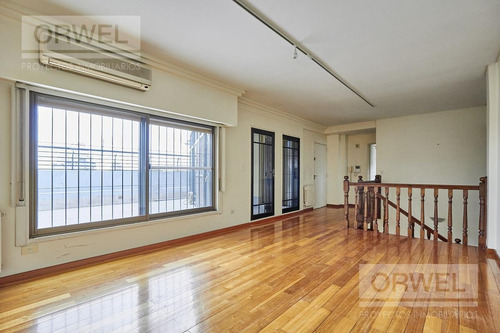 Imagen 15 de 30 de Duplex Tipo Casa Con Parrilla Y Terraza Propia - 4 Dormitorios - 2 Cocheras !!!