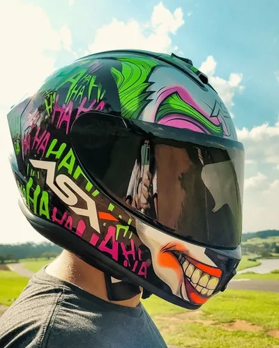 Capacete Asx Draken Joker Brilhante Integral Adulto Capacete Asx Draken Joker Brilhante Integral Adulto