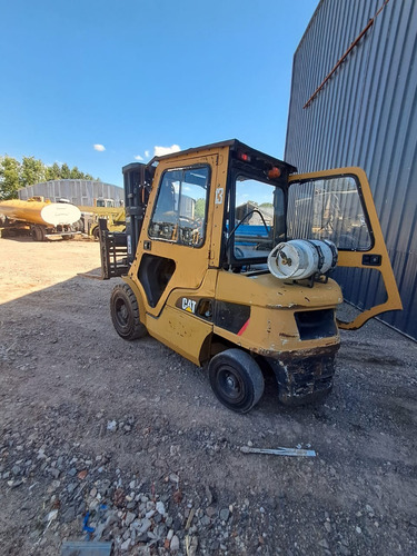 Autoelevador Cat Gp35 3500kg Cabinado P/doble Pallet Año2015