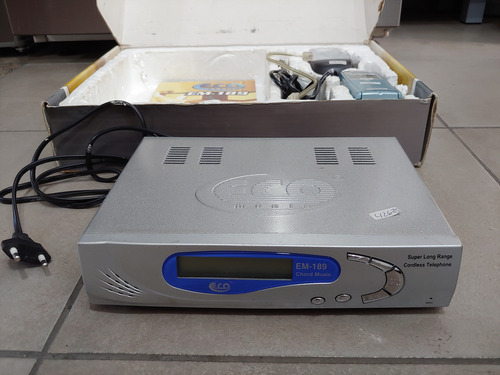 Telefono De Linea De Largo Alcance Eco Mania Em-189 Plateado (Usado)