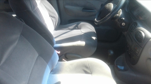 Renault Scenic 2004 2.0 16v Privilège Plus Aut. 5p
