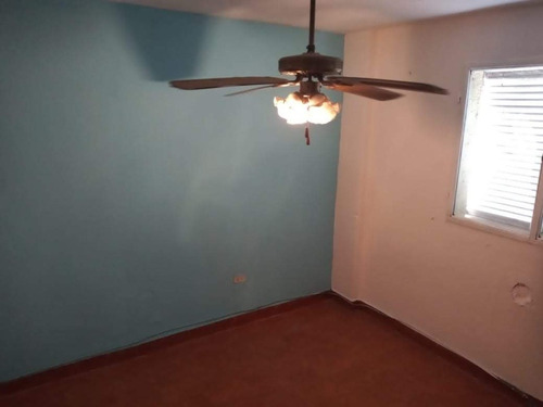 Imagen 3 de 13 de Departamento En Venta En Villa Dominico