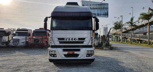Imagem 2 de 9 de Iveco Stralis 420 6x2