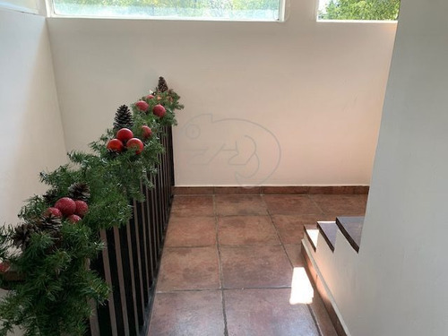 Imagen 15 de 23 de Casa Grande En Venta En Lomas Verdes Estilo Rústico Con Segu