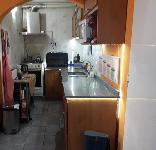 Imagen 5 de 12 de Casa En Esquina