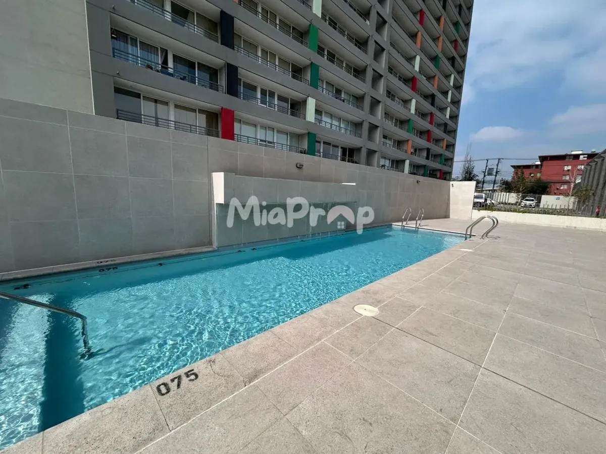 Imagen 1 de 22 de Arriendo Dpto 1d1b A Pasos De Metro Carlos Valdovinos