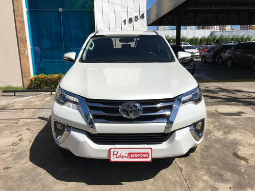 Toyota Hilux Sw4 2.8 Srx 4x4 7 Lugares 16v Turbo