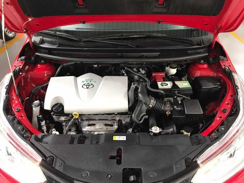 Imagem 8 de 13 de Toyota Yaris 1.3 16v Flex Xl Multidrive 2018/2019