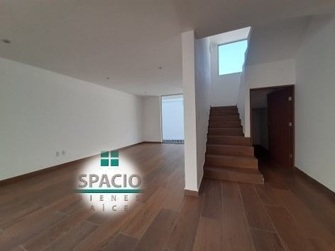 Imagen 3 de 23 de Casa En Venta, Con Roof Privado Col. Lomas Quebradas