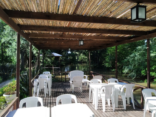 Histórica Casona De Familia Thompson En Alquiler En Delta Del Tigre. 8 Suites Tipo Hotel, Alojamiento Para 20 Personas Cómodas. Piscina, Terrazas Sobre El Arroyo. Tranquilidad Total. Paz.