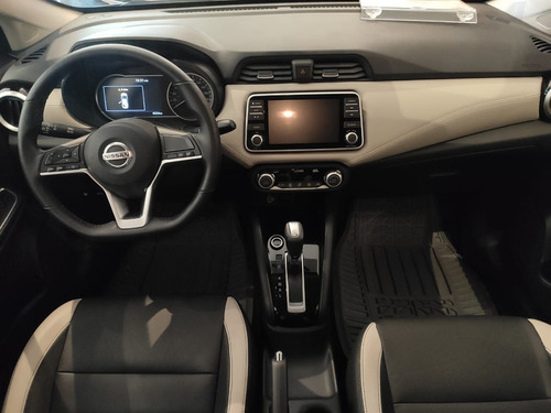 Imagen 4 de 10 de Nissan Versa 2020 1.6 Platinum Piel At
