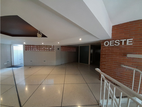 La Tahona. Venta Apartamento 112.57 Mt2 / 4h / 3b / 2e