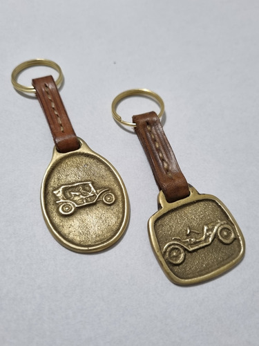 Llavero Auto Antiguo Bronce Y Cuero Varios Modelos
