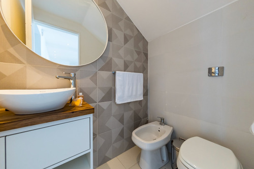 Moderna Casa Docta Etapa 2 Con Pileta