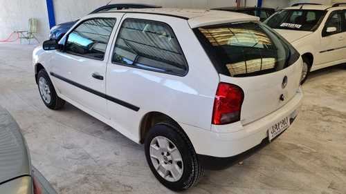Imagem 4 de 14 de Volkswagen Gol G4 Trend Flex 2013 Econômico