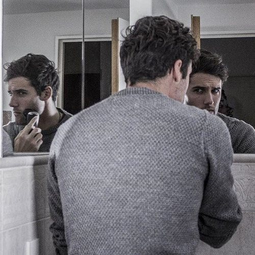 Imagen 10 de 10 de Trimmer Gama Patillera Corta Barba Afeitadora Patilla Bigote Cortadora Multiuso Con Accesorios - Varios Altos De Corte -