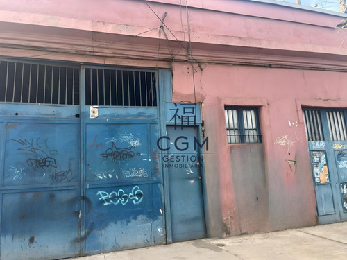 Terreno 944m2 Totales A Una Cuadra Terminal Sur De Santiago