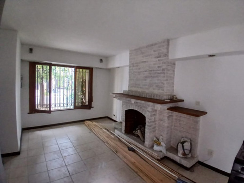 Departamento Tipo Casa En Venta Condicionada En Lanus Este
