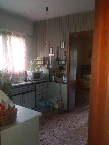 Oportunidad! 2 Casas. 700m2 De Terreno.