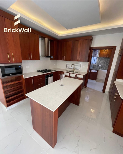 Casa En Venta En Proyecto Cerrado - Los Llanos De Gurabo, Santiago