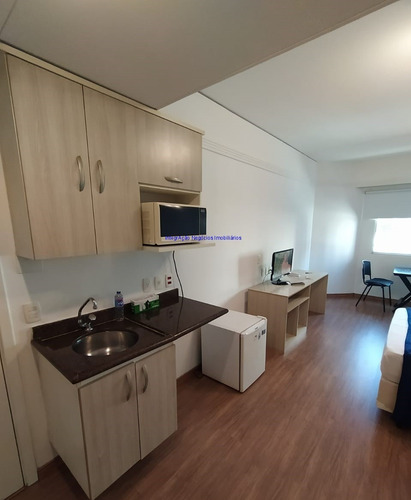 Imagem 4 de 12 de Apartamento Studio Mobiliado 26m², 01 Dormitório, 01 Banheiro E 01 Vaga Na Garagem. Condomínio Com Portaria E Segurança 24hrs. - 21090103 - 70037348