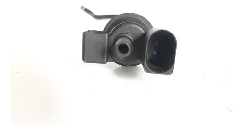Válvula Vacío Canister Vw Jetta Mk6 2.5 10-17 (Usado)